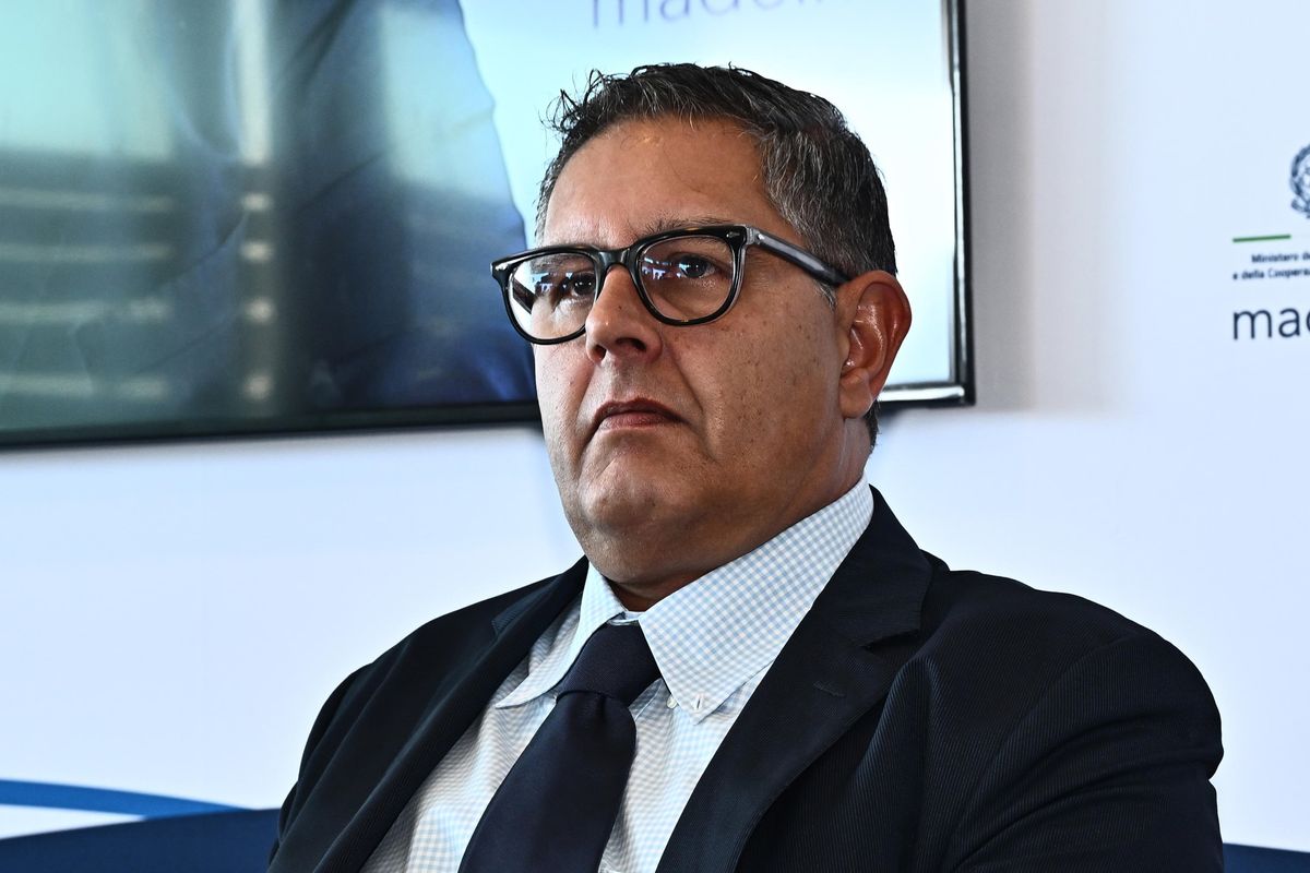Nell’interrogatorio del governatore «escono di scena» Aponte e i nomi del Pd