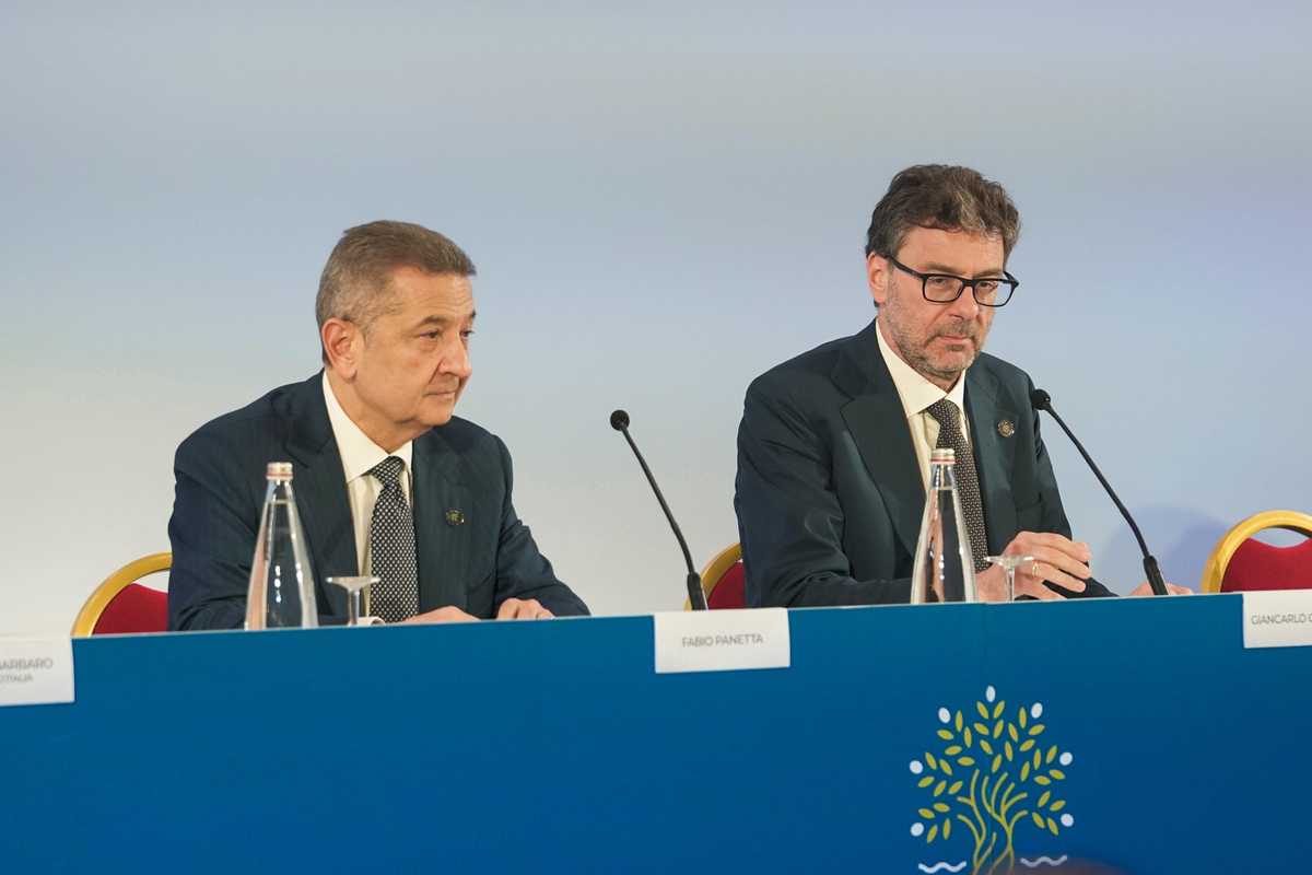Al G7 l’Italia e la Germania consolidano l’asse per tagliare i tassi a giugno