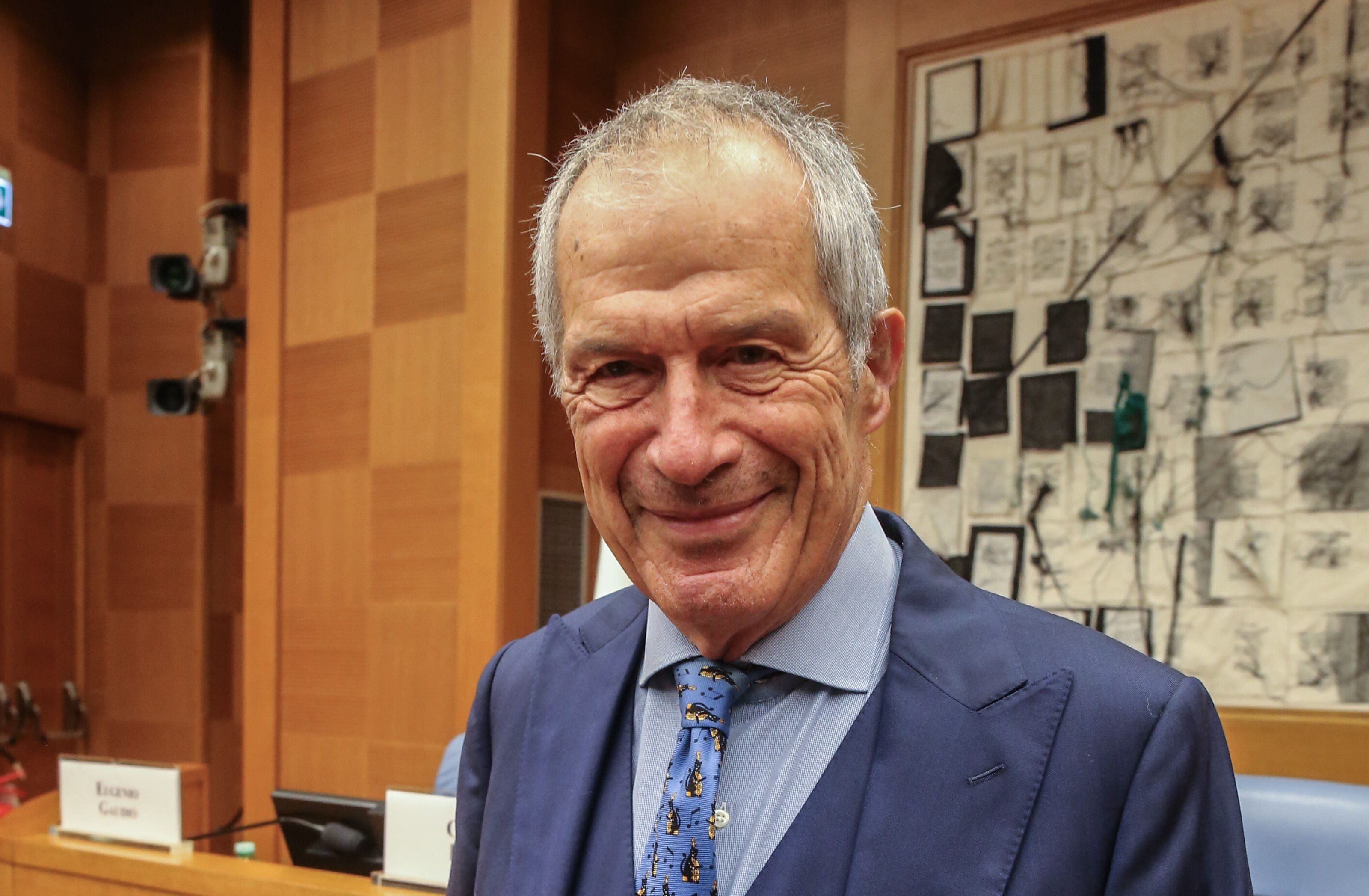 «Macron supponente, Stoltenberg straparla. Negoziare è doveroso»