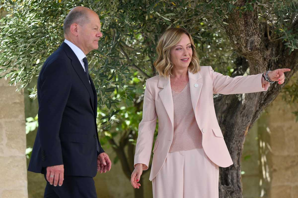 Mediterraneo, Cina, guerra: Giorgia dà il via al G7 oscurando Macron e Scholz