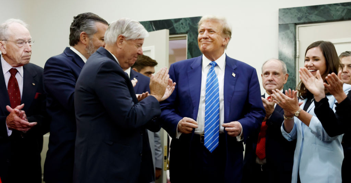 Donald Trump meets with House Republicans