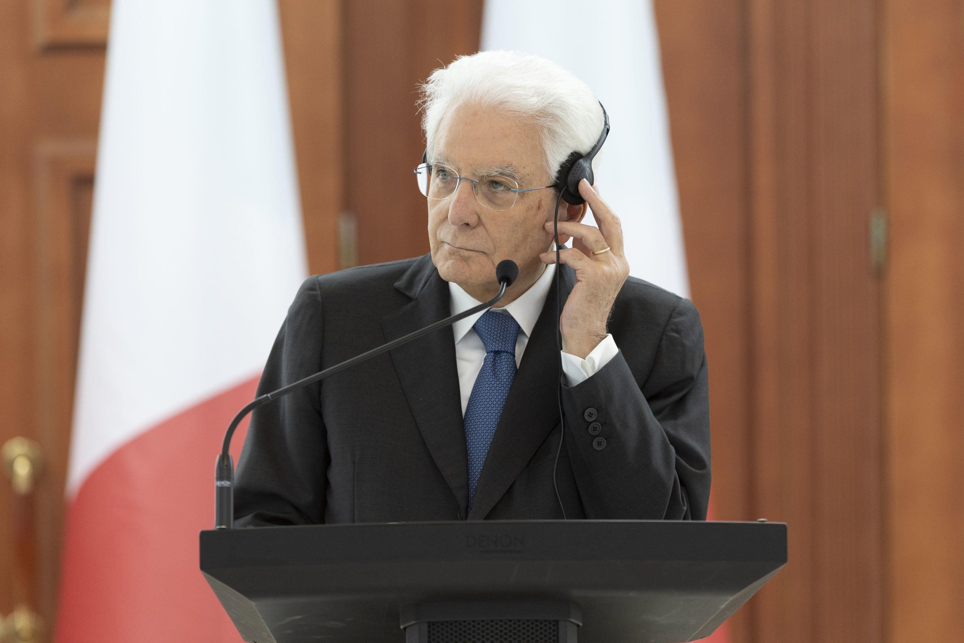 Il Colle corre in soccorso dell’Eliseo sull’unione di mercati e Difesa