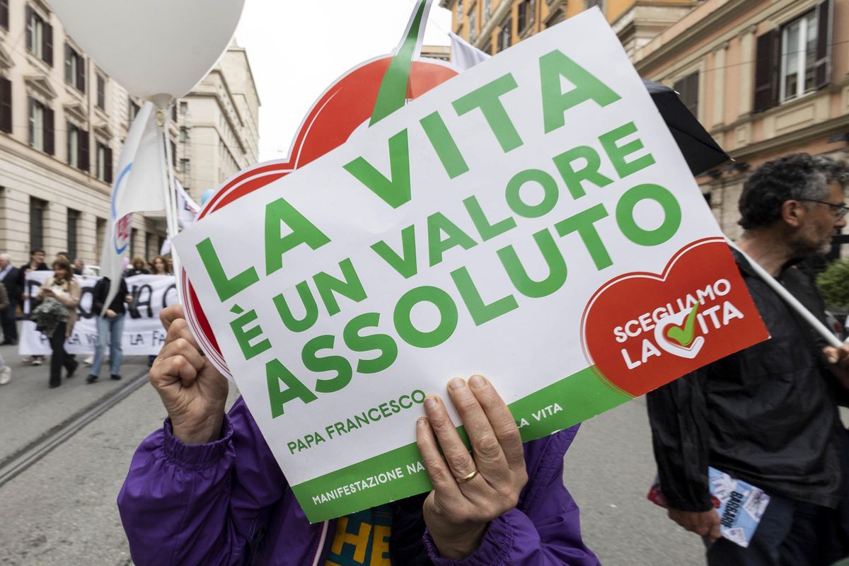 Il diritto alla nascita entri nella Costituzione