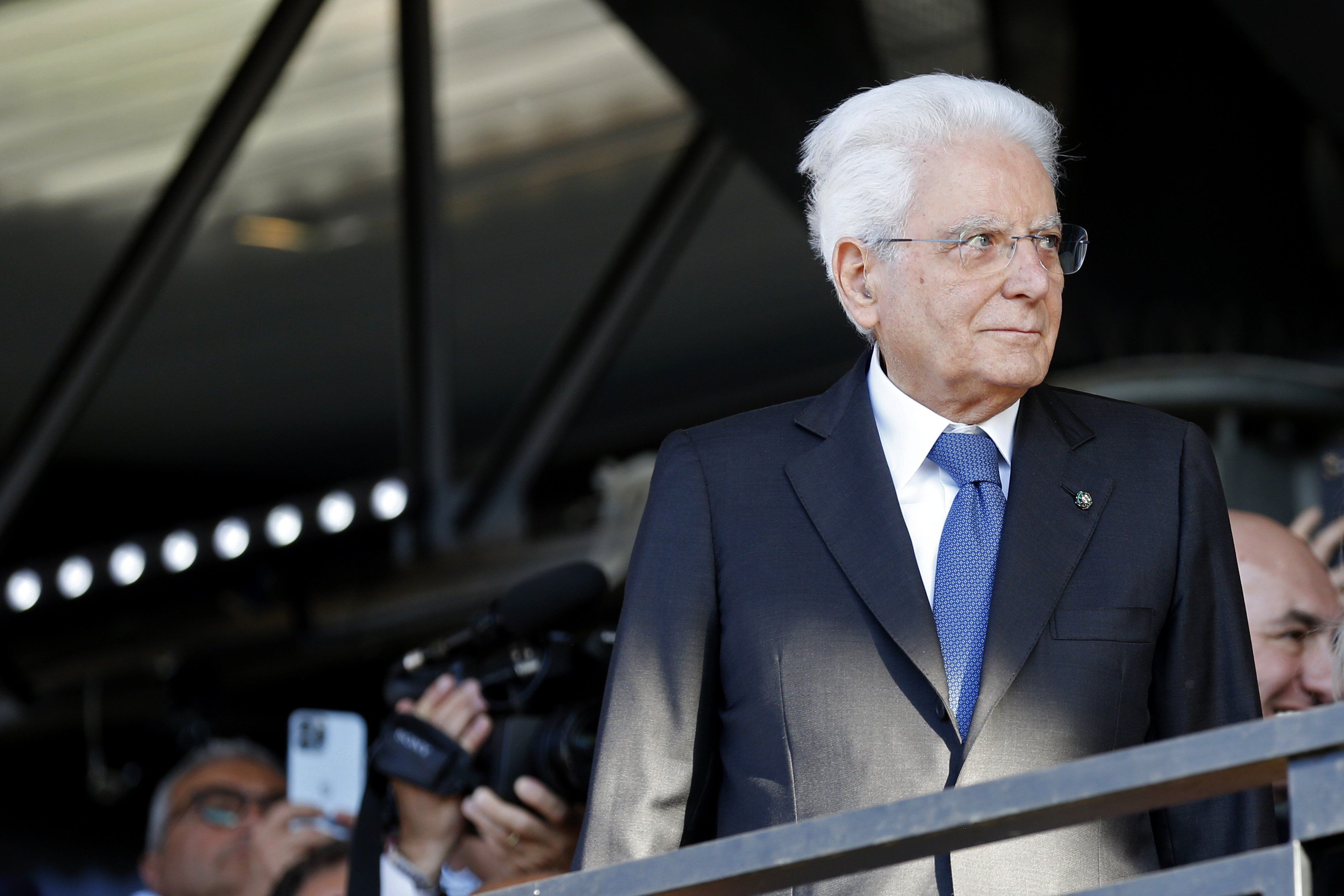 Il Colle parla di fake news per zittire i dissensi