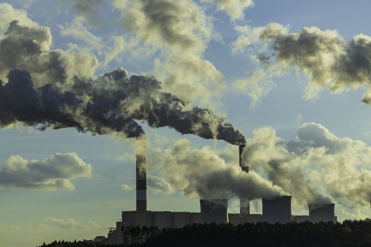 Emissioni record: comanda la Cina. Mini-tagli e grandi costi in Europa