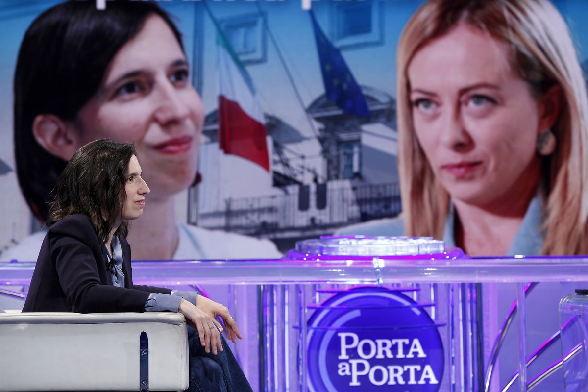 Davanti a «Bella ciao» l’elettore si dimette. Il bipolarismo di oggi è tra attivi e assenti