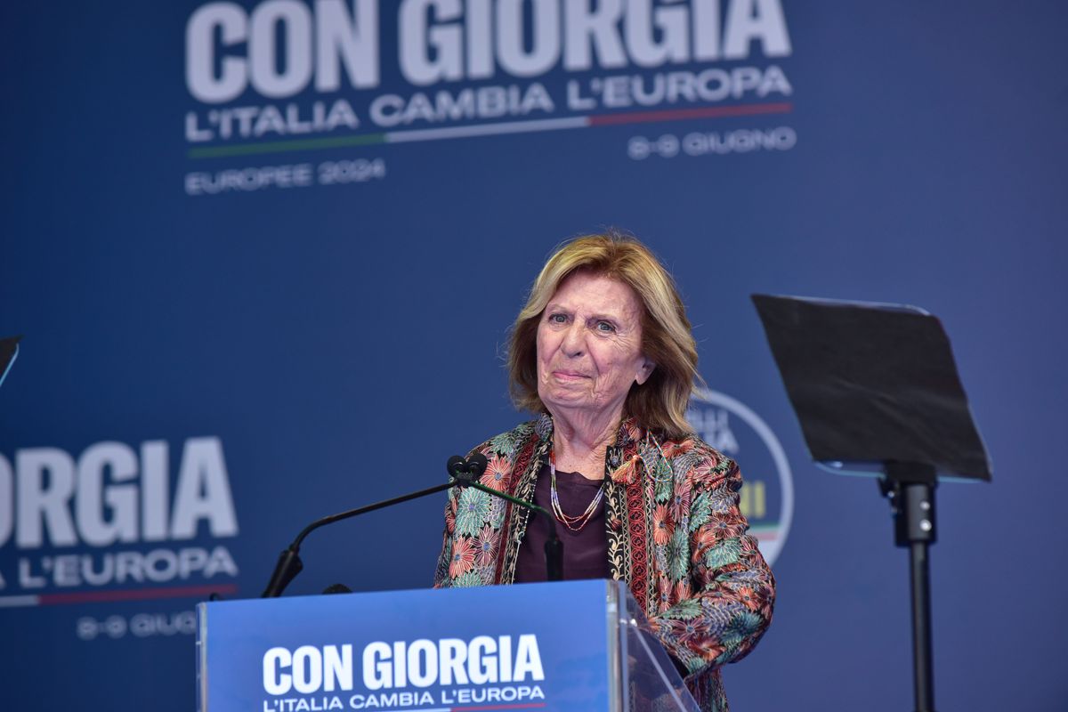 Il centrodestra cede 7-5 ma prende Lecce