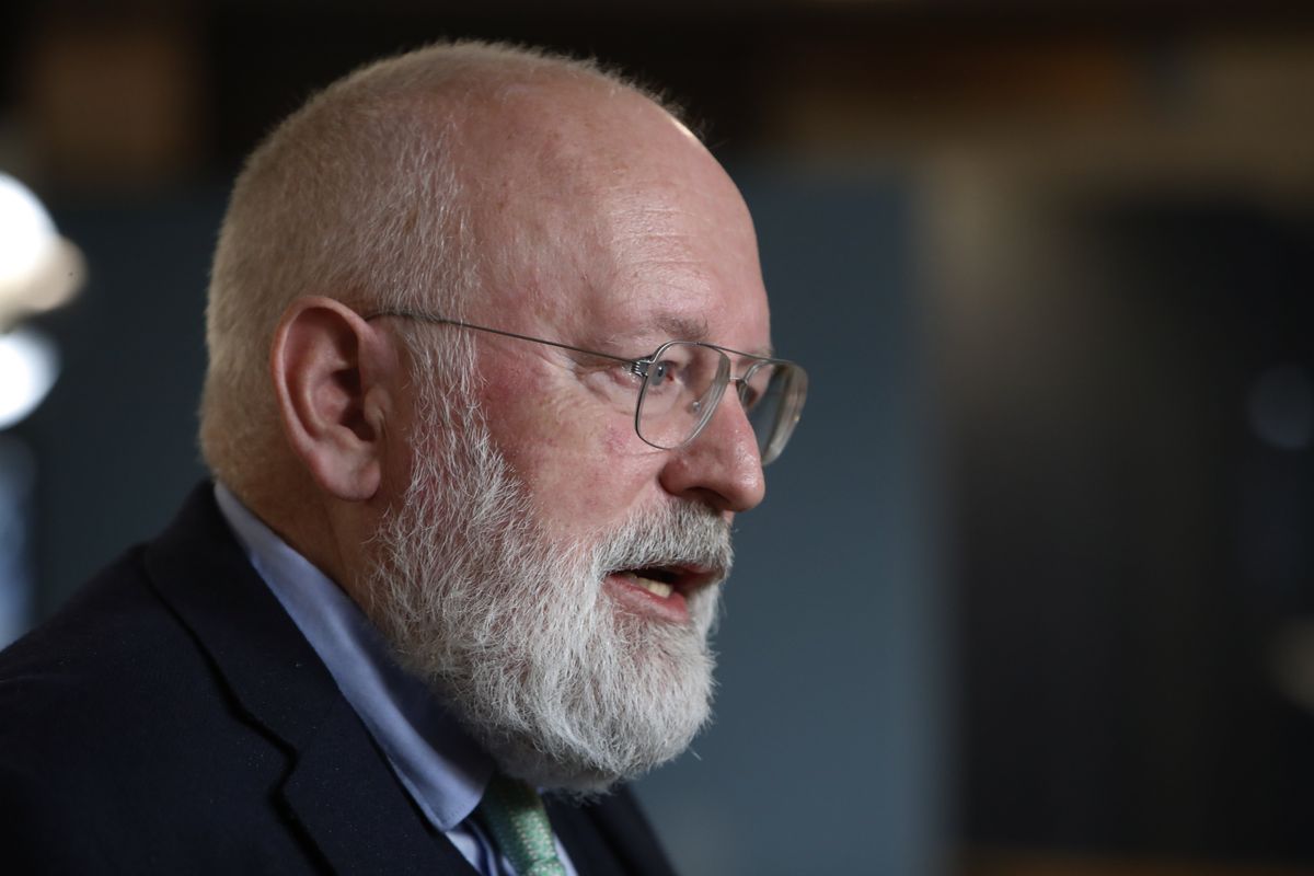 La desertificazione verde va fermata. Ci impoverisce favorendo la Cina