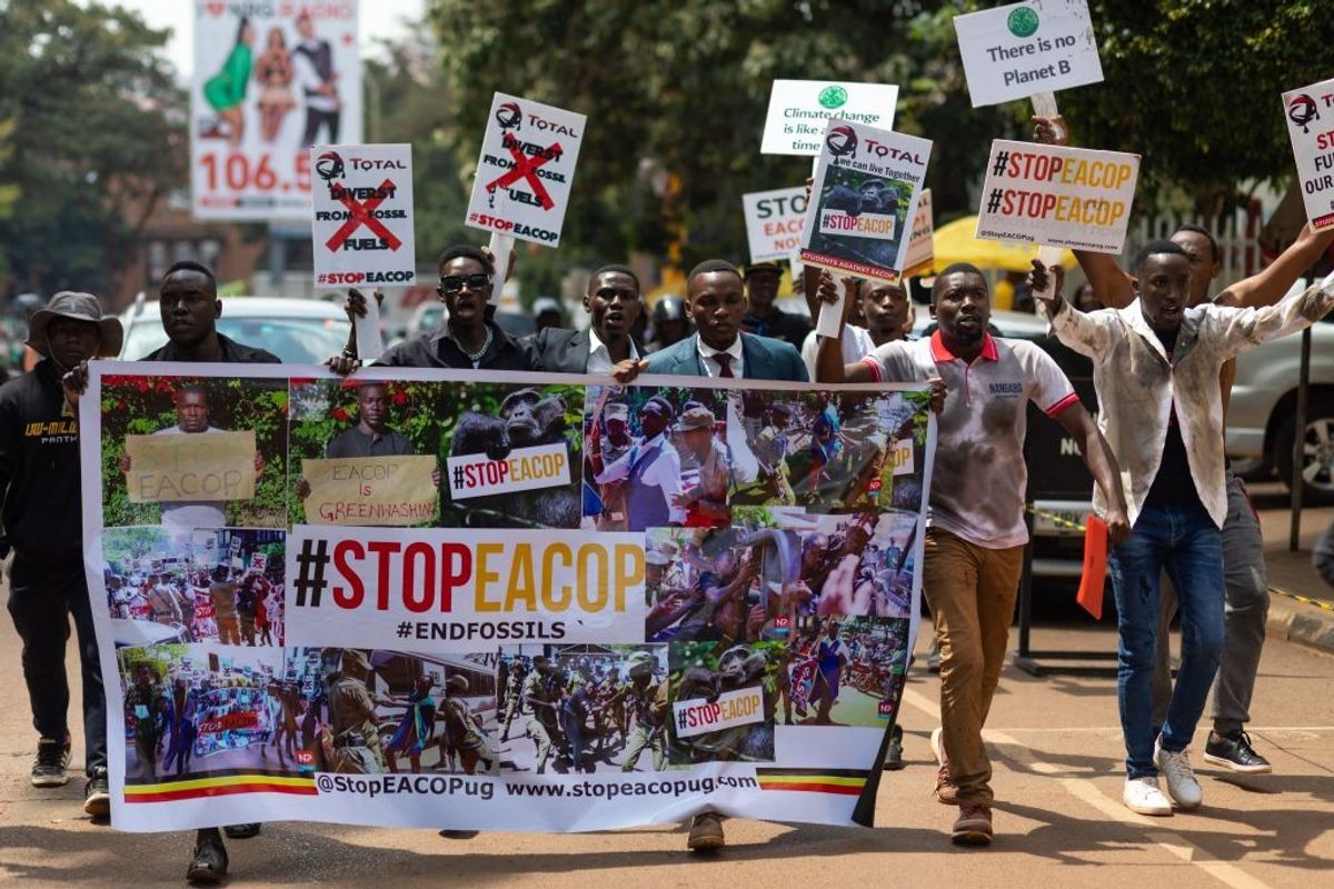 Gegner der Afrika-Pipeline fordern Rechenschaftspflicht nach brutaler ...