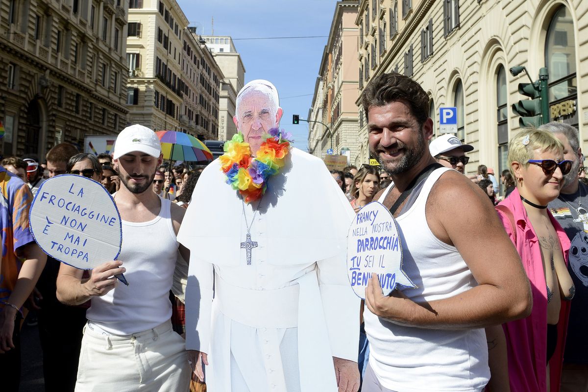 Basta offese, è l’ora dell’orgoglio cristiano