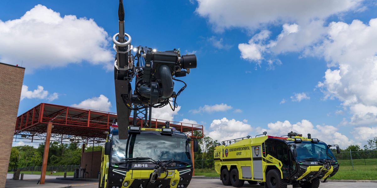 Houston Airports roll out innovative fleet of fire rescue vehicles ...