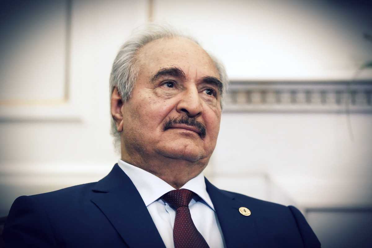 Occhio: Haftar sta affidando la ricostruzione libica a Mosca e Pechino