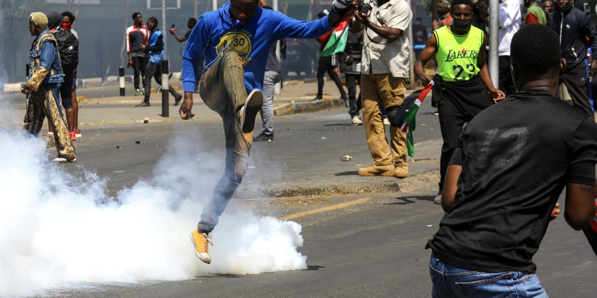 Sempre più tasse, il Kenya esplode