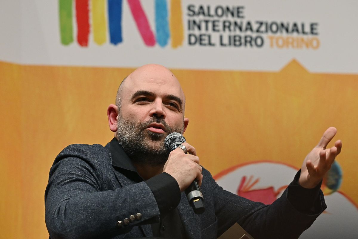 L’affronto alla cultura lo fa chi si scusa con Saviano e sodali