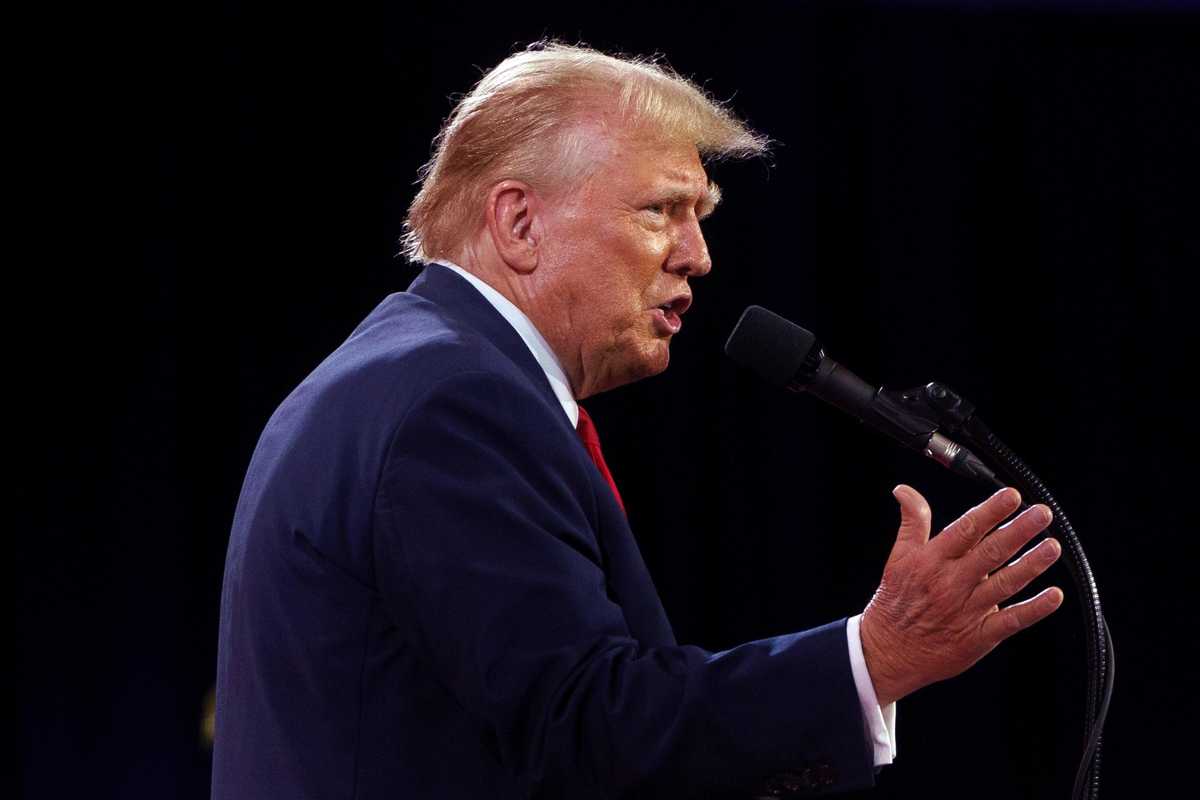 Trump accende il fuoco del dibattito: «Biden è un pericolo per il Paese»