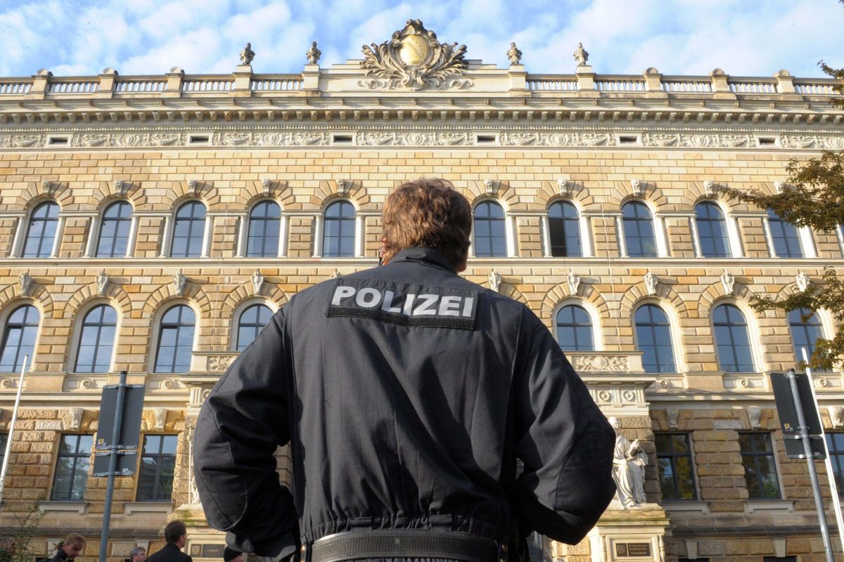 La Germania ha il suo Salis. E lo dà a Orbán