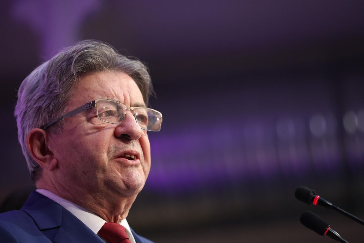 Per fermare la destra va bene anche il putiniano antisemita