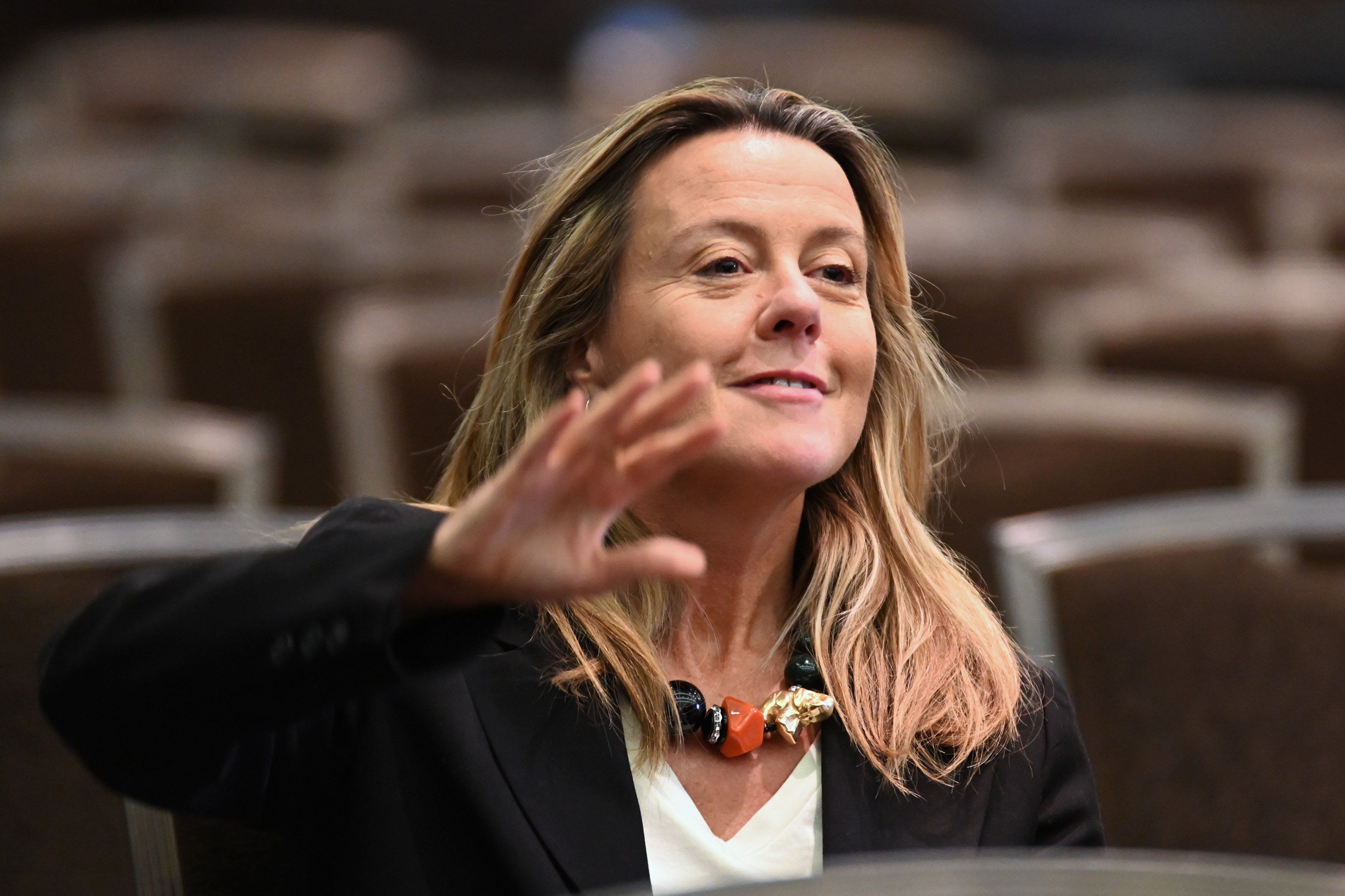 Le Brigate siringa invocano la scienza ma snobbano i dati a suon di diktat