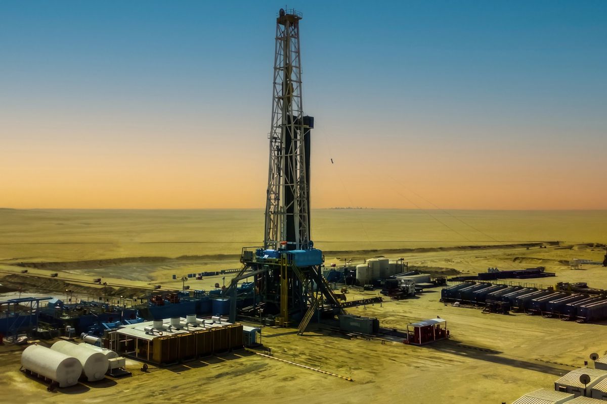 Riad investe sulle auto tradizionali e Audi chiude la fabbrica green