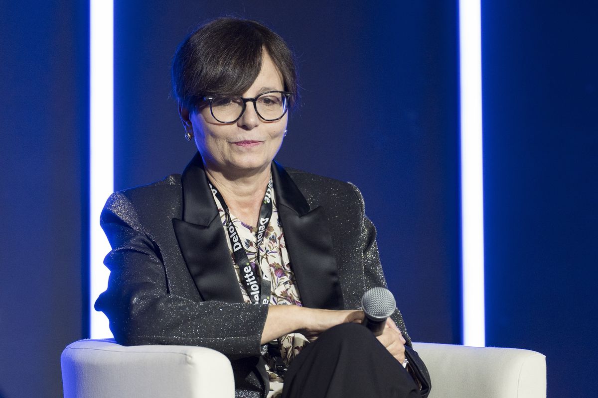 Le capriole della prof Carrozza con le attività all’ombra del Pnrr