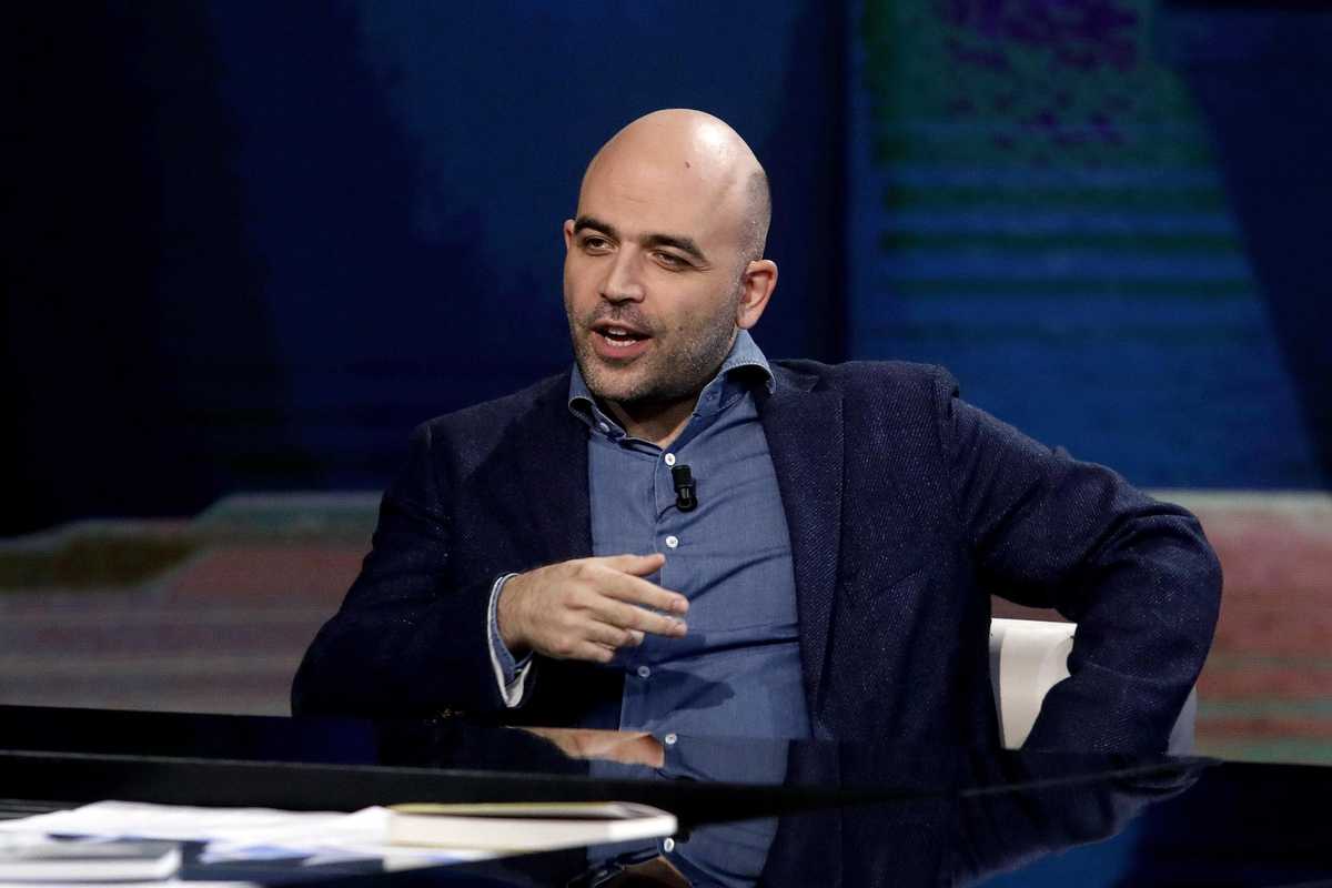 Saviano & C. a nudo: «Ora sarà una vittima»