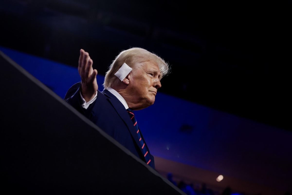 Trump chiede unità al Gop e agli Usa. E trascina gli operai traditi dai dem