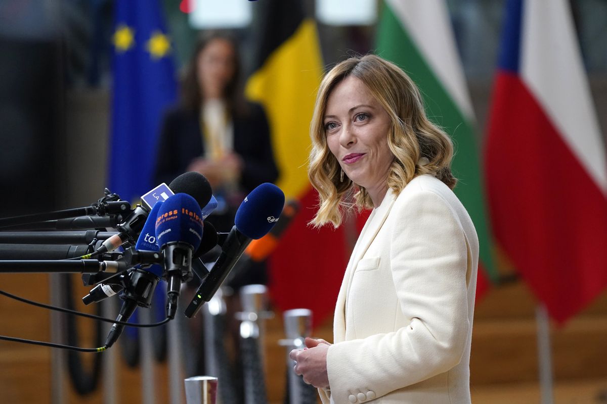 Ursula si vende ai verdi e la Meloni vota contro