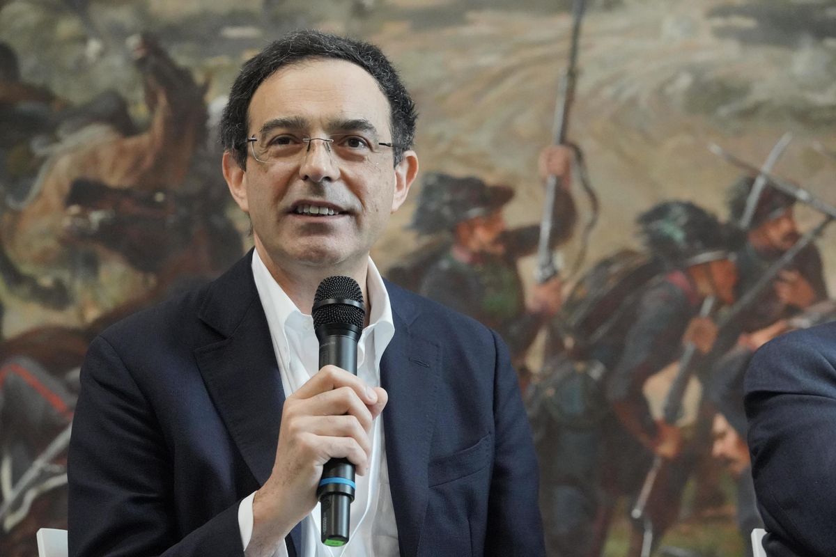 The Donald deve difendersi pure dai teologi