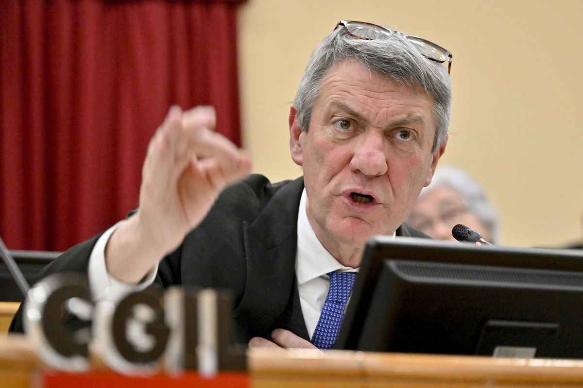 La Cgil lascia in bilico gli aumenti degli statali