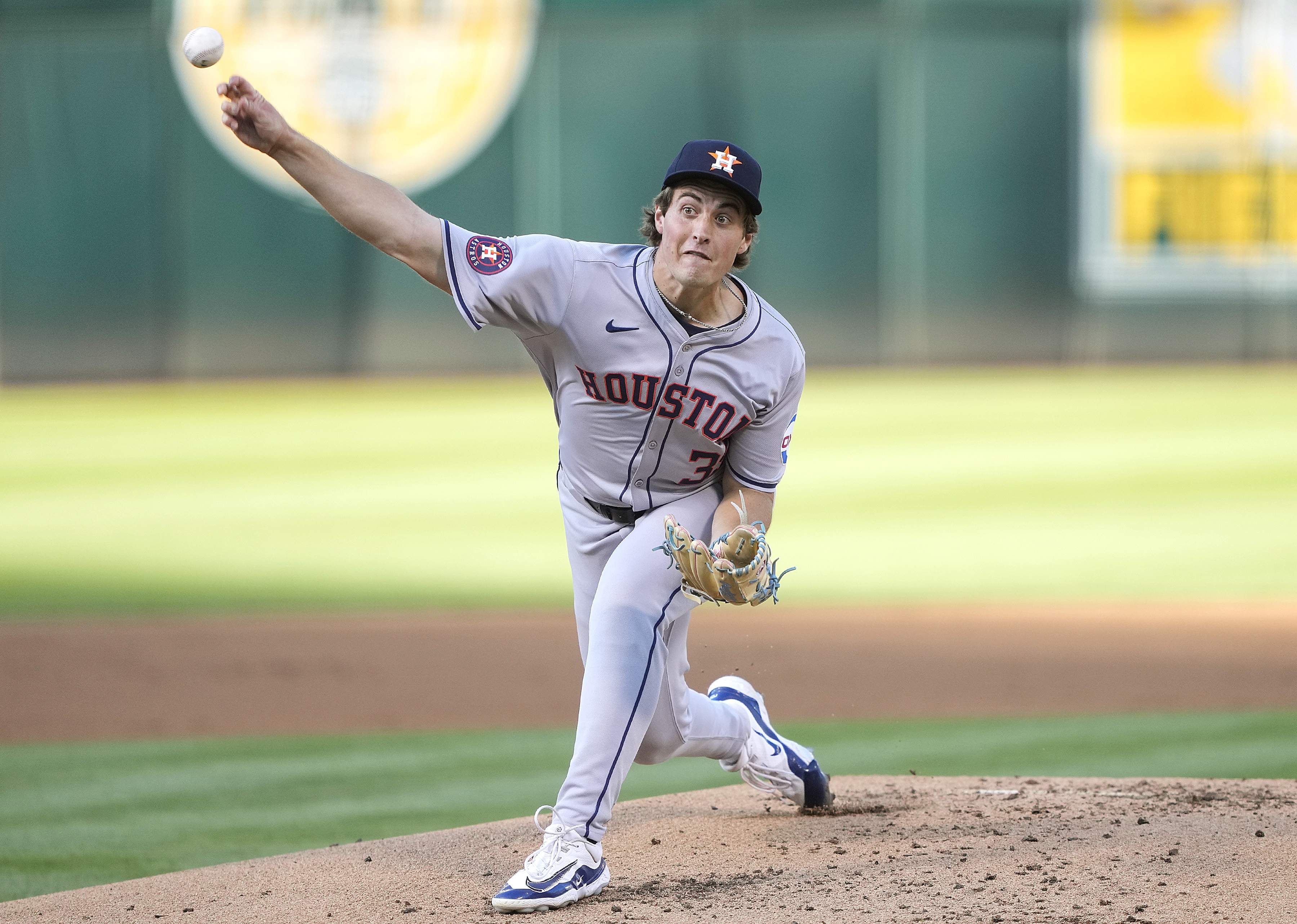 Rough night for Jake Bloss as A's defeat Astros 8-2