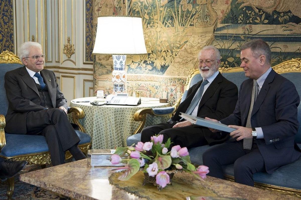 Tutte le «bufale eversive» diffuse dai quotidiani che piacciono a Mattarella