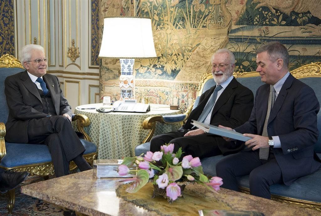 Tutte le «bufale eversive» diffuse dai quotidiani che piacciono a Mattarella