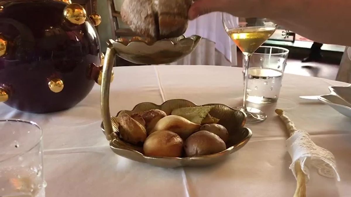 Le pillole di galateo di Petra e Carlo: il pane a tavola