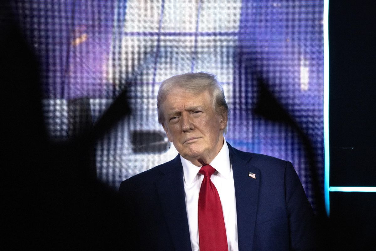 Svolta di Trump: ora punta al Bitcoin