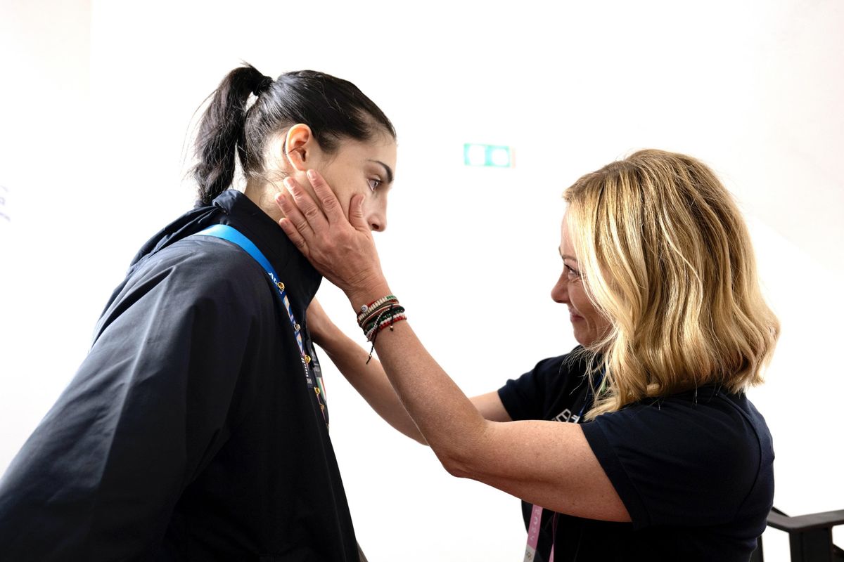 Musk, Rowling, Navratilova: il match indigna il mondo. Meloni vede subito Carini