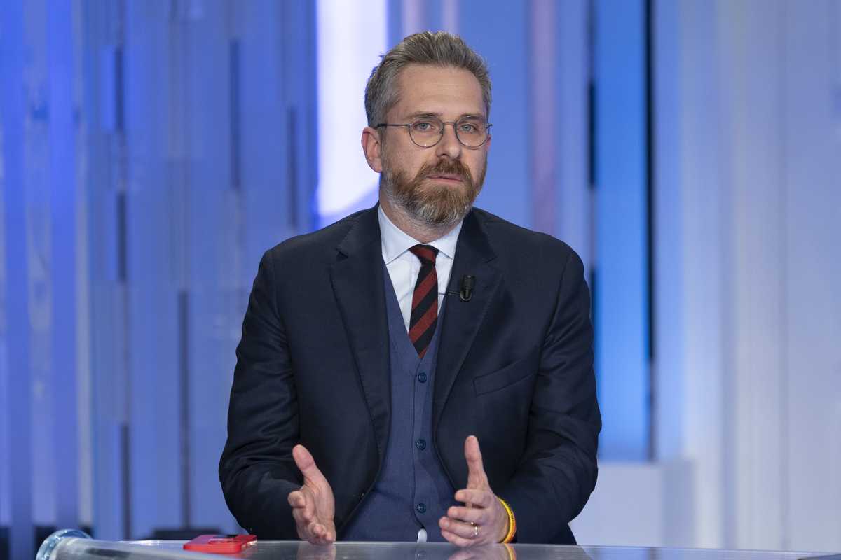 Lepore si prostra agli ecoteppisti e tradisce pure i compagni bolognesi