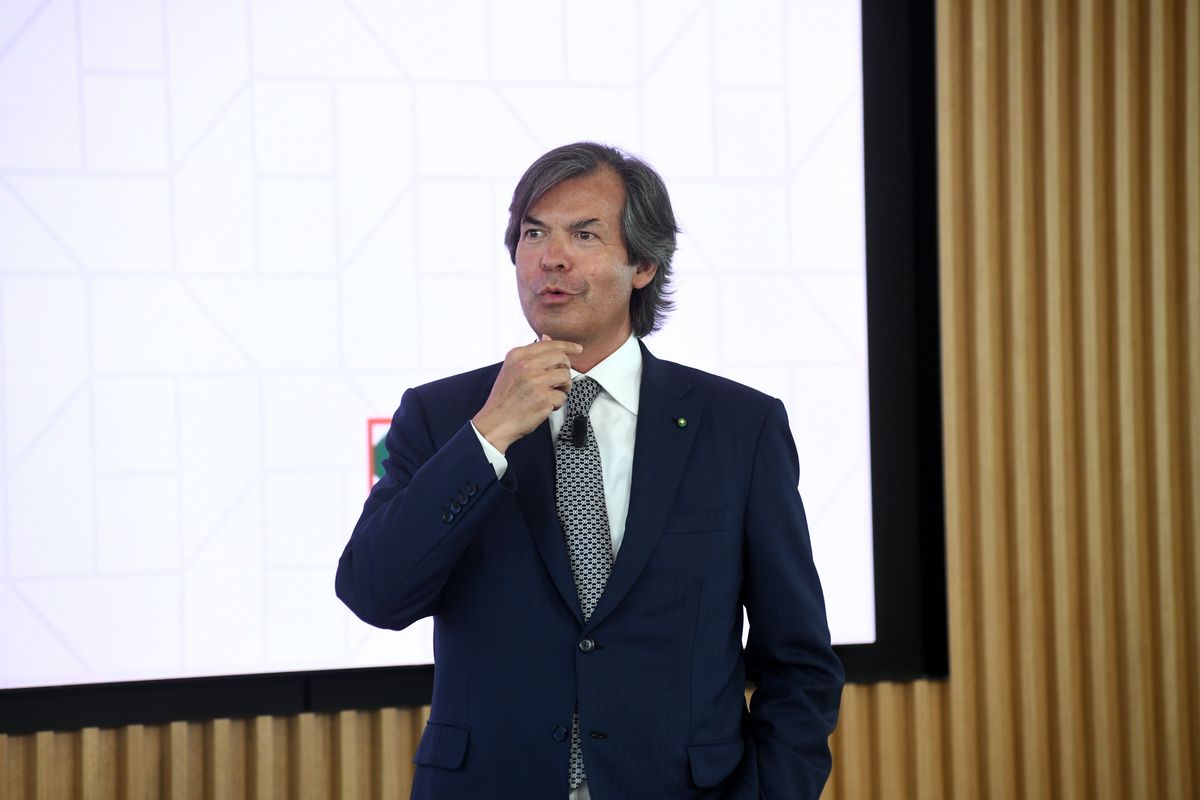 Intesa distribuisce 7,4 miliardi di cedole. L’11% del suo valore