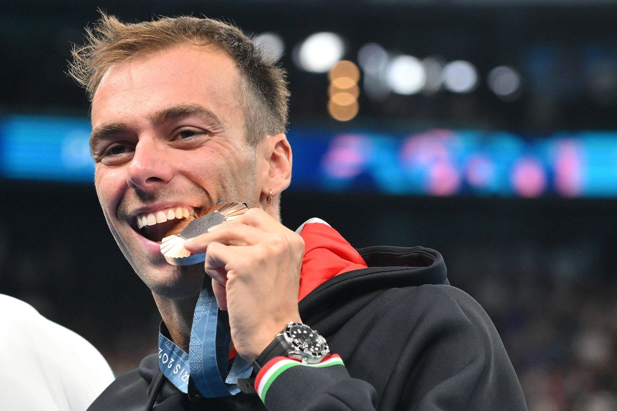 Paltrinieri c’è: bronzo negli 800. Argento storico nella ginnastica