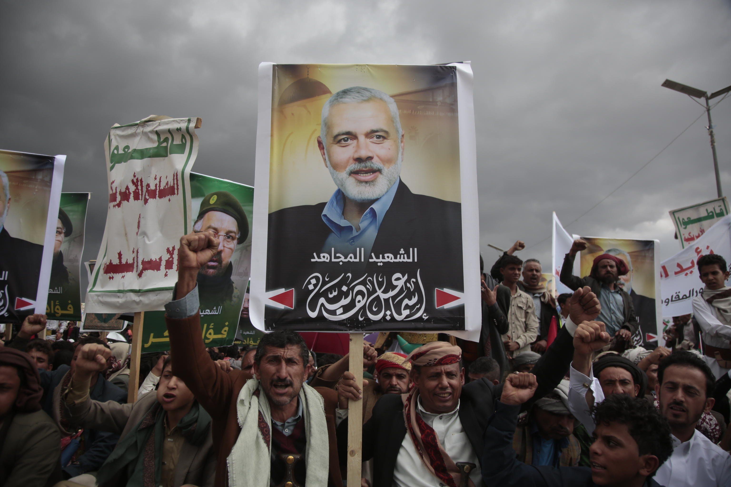 Bomba sotto il letto e la fuga in auto: «Così hanno ucciso il leader di Hamas»