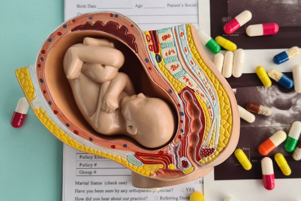 Causa contro il colosso degli aborti che si è buttato sui cambi di sesso