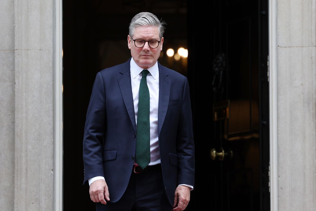 In Inghilterra nuove critiche alla deriva di Starmer: «Attacca la libertà di parola»