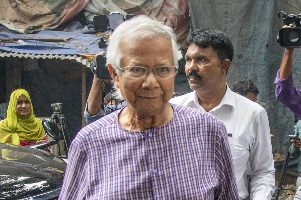 Bangladesh in mano a un banchiere