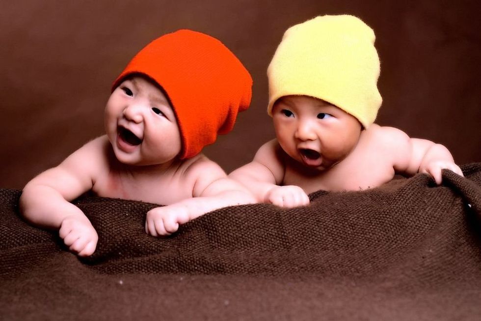 Couple expecting twins asks folks to come up with the funniest fake names imaginable