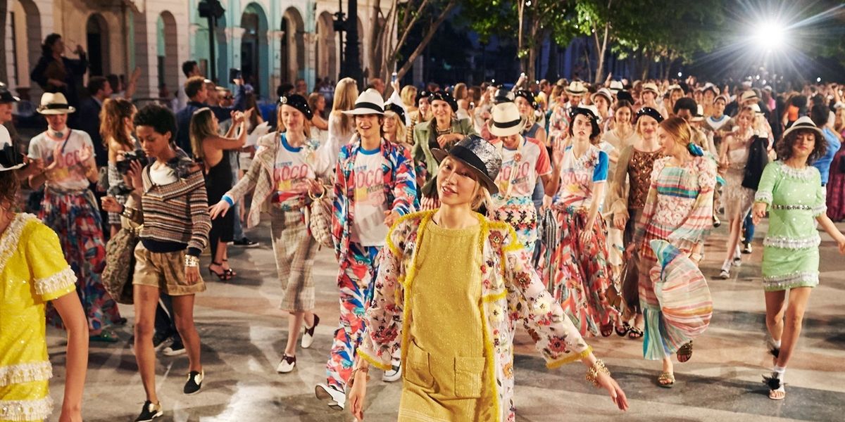 Chanel's Cuba Resort Fashion Show Was a Party in the Street