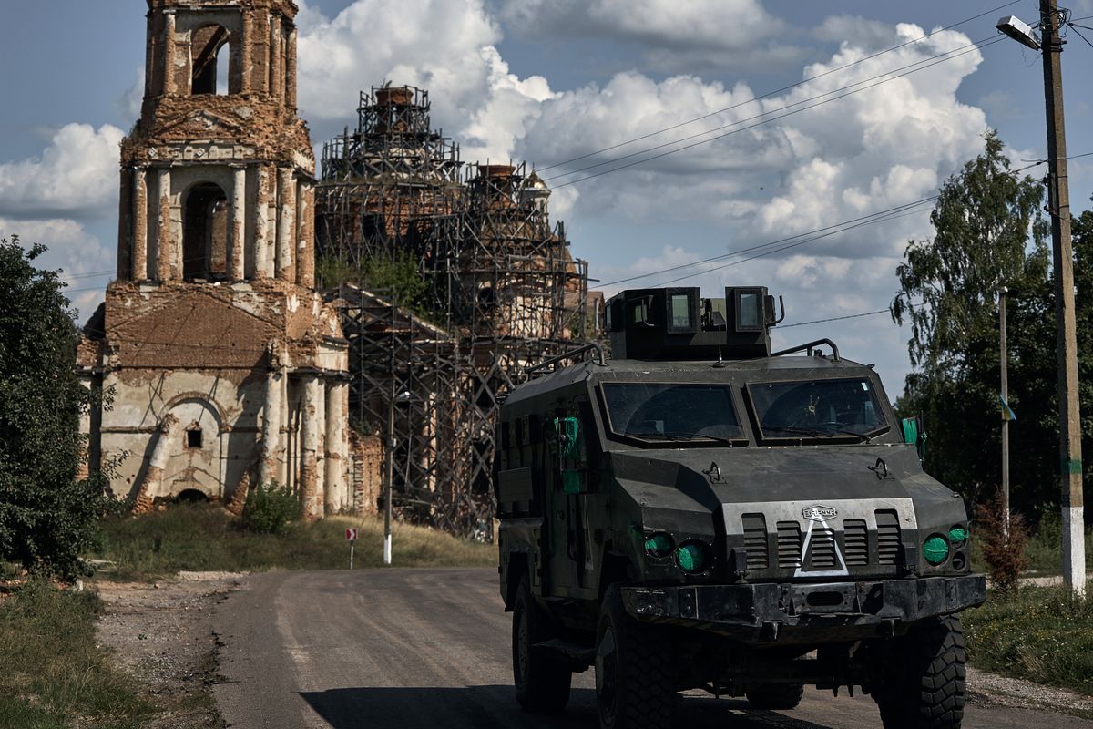Kiev regge a Kursk, Mosca avanza in Donbass