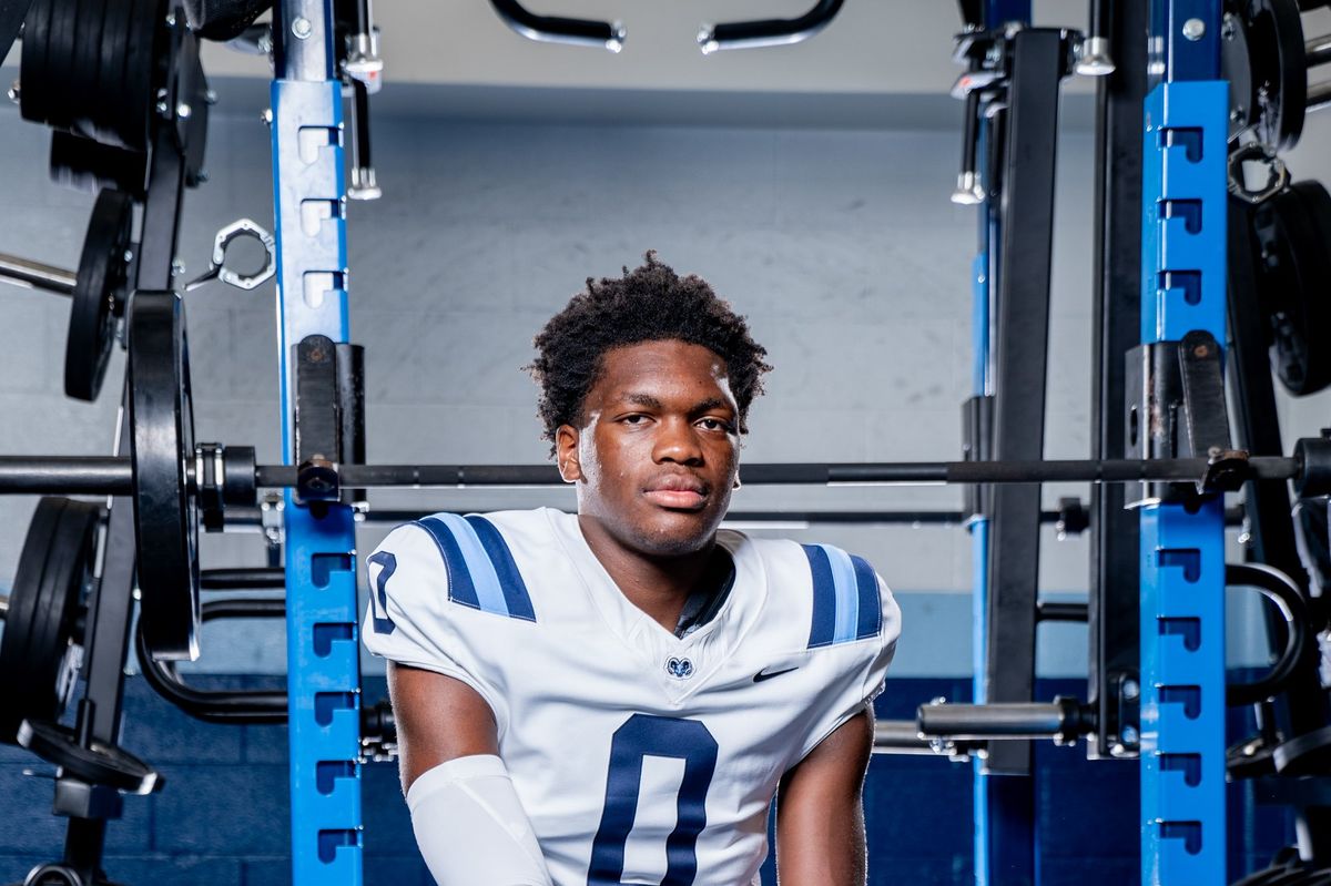 THAT DUDE: Elsik's Phillips has elite talent, smile to match