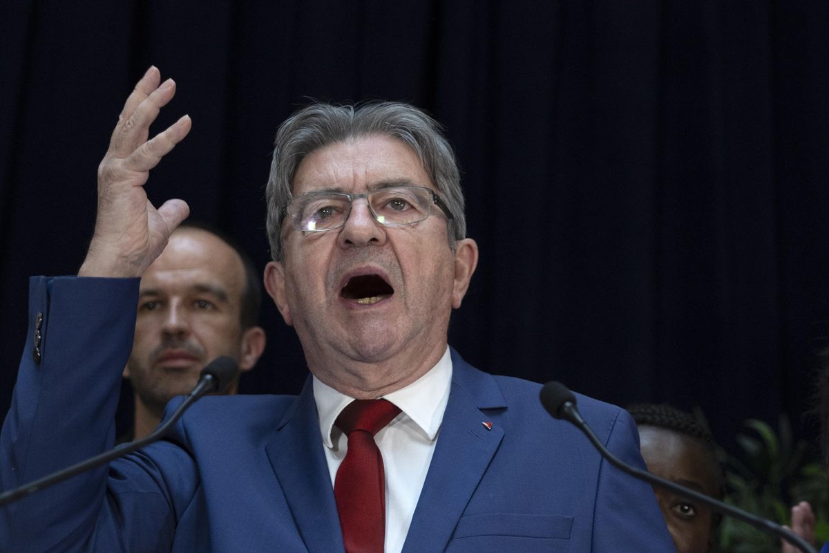 No dell’Eliseo a un governo guidato dalla sinistra. Melénchon furioso