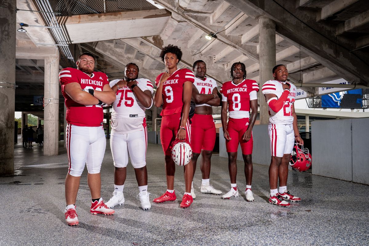 Columbus, Hitchcock will battle for DISTRICT 12-3A-DI title; Halletsville, Yoakum not far behind