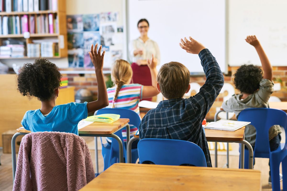 La balla della scuola che integra gli stranieri