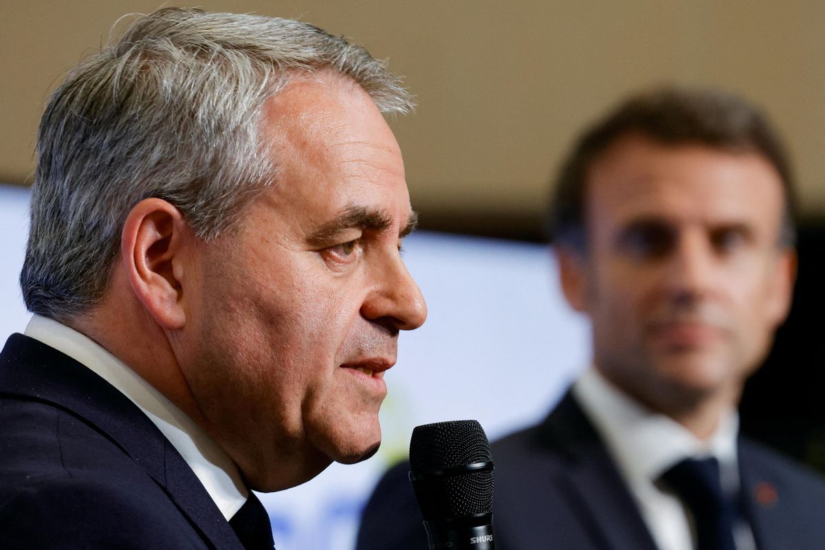 Il nuovo premier? «Oui», anzi no. Macron si contraddice da solo